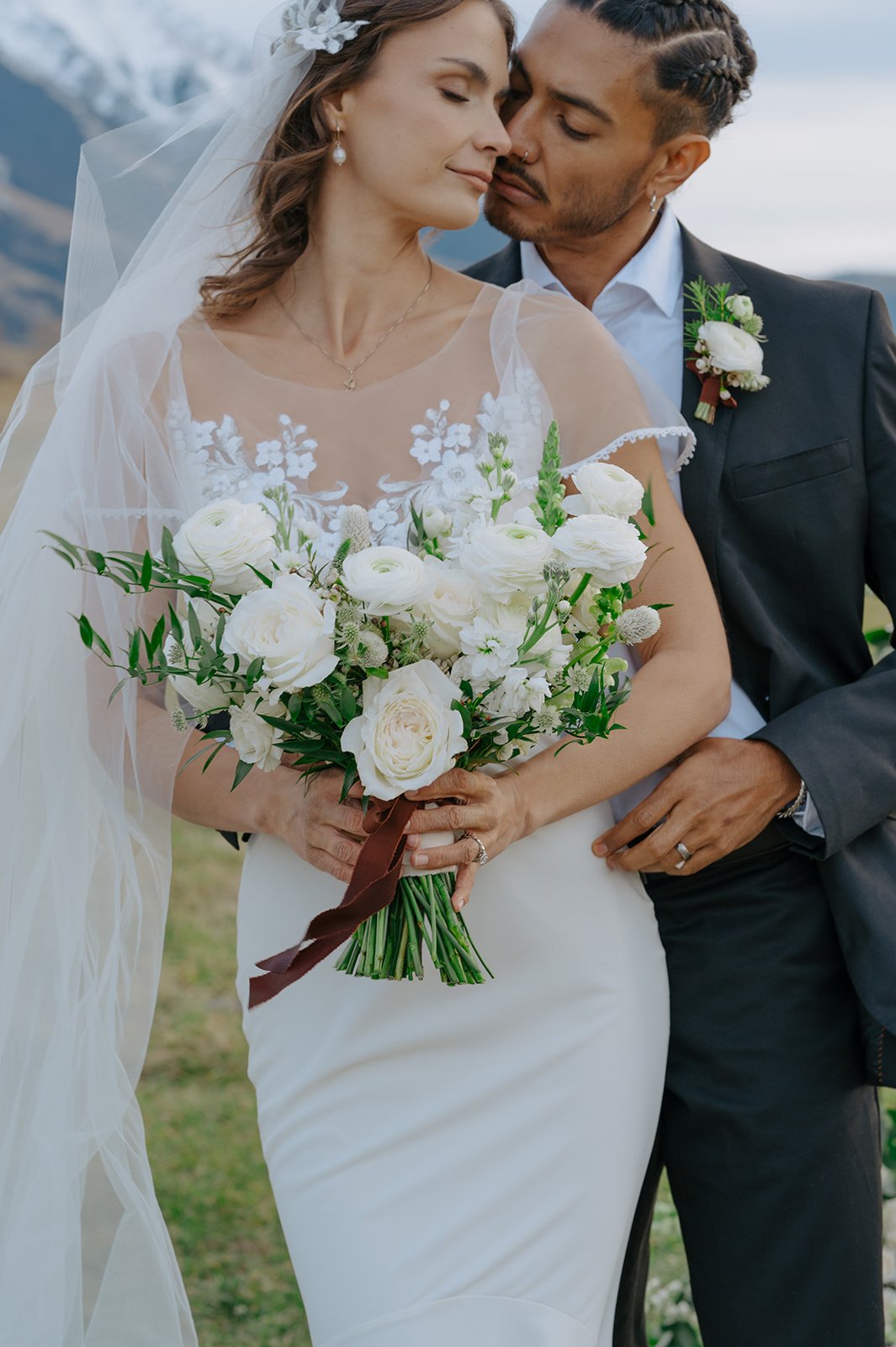 Sage Lodge Editorial