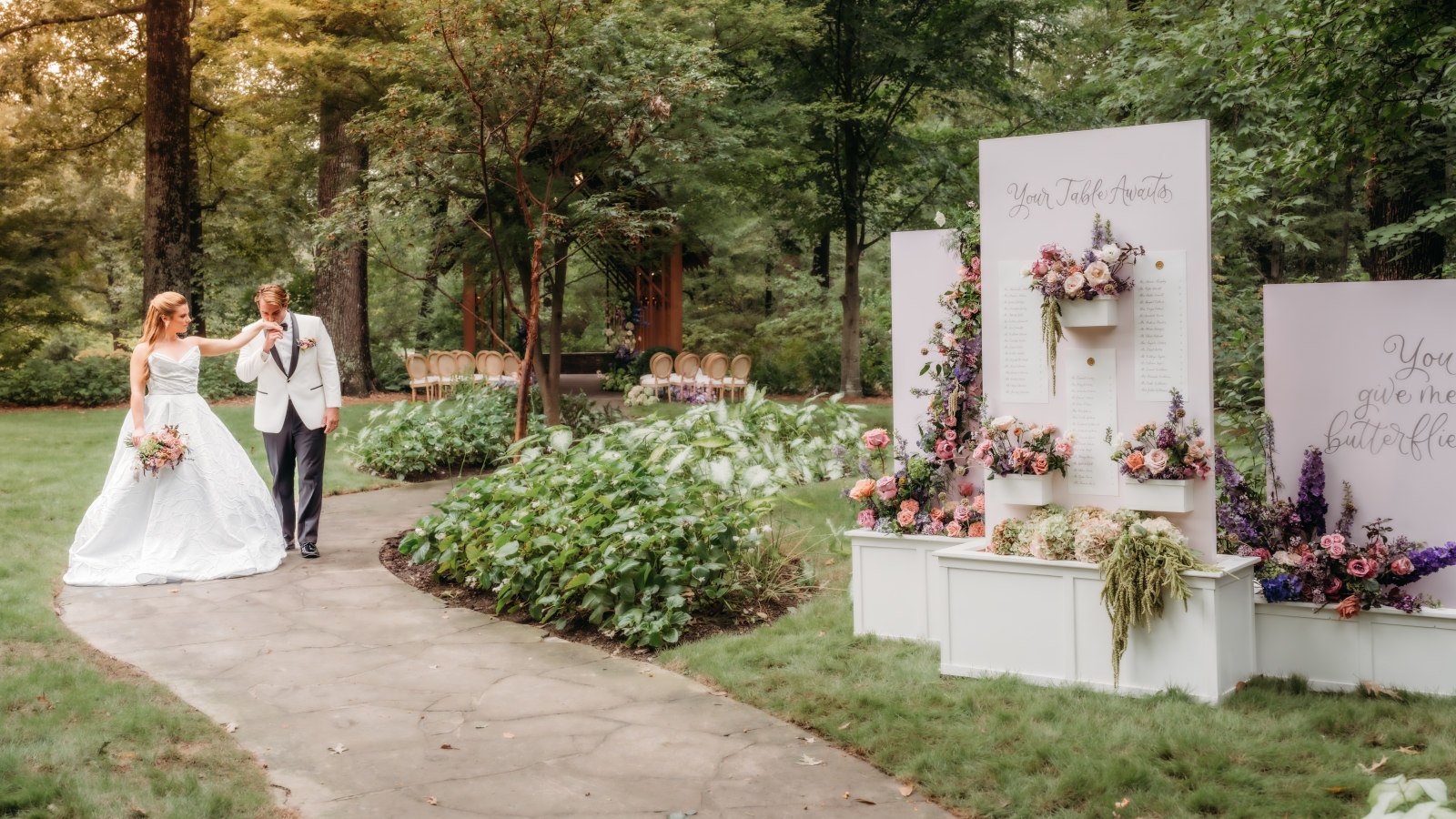 Venue: Memphis Botanic Garden, Memphis - Designer: Infinity Events - Photographer: Tiffany Hanlon Photography Venue: Memphis Botanic Garden, Memphis - Designer: Infinity Events - Photographer: Tiffany Hanlon Photography